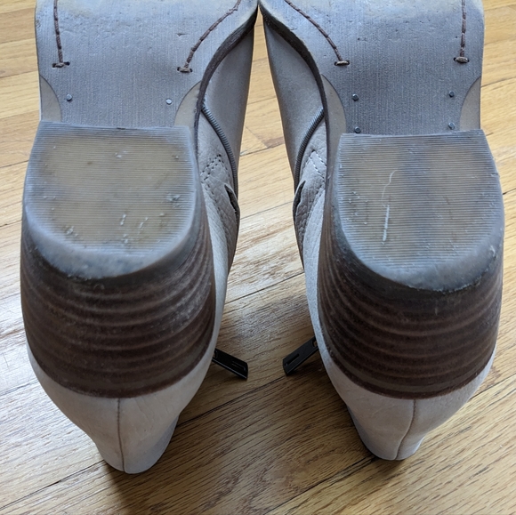 Sam Edelman suede booties - Picture 10 of 10